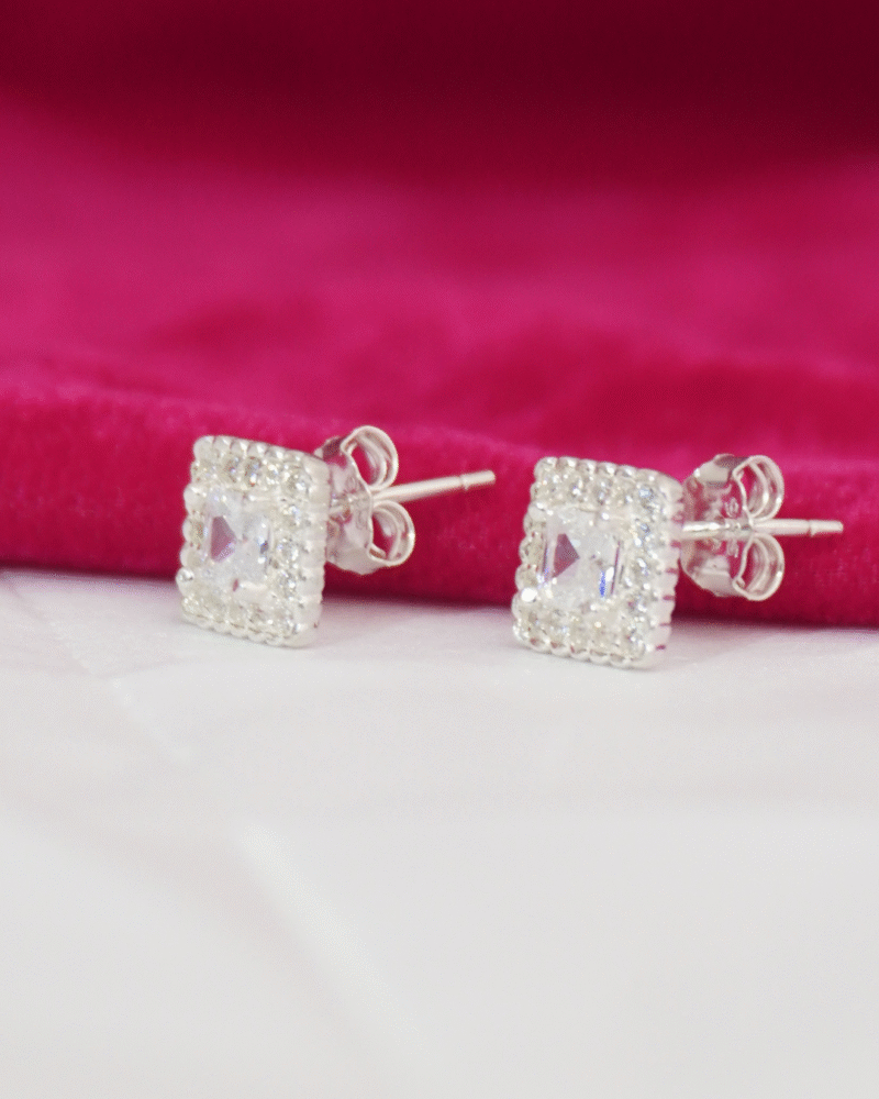 Ladies 925 Silver American Diamond Earrings (LS-S-AD-LER-013)