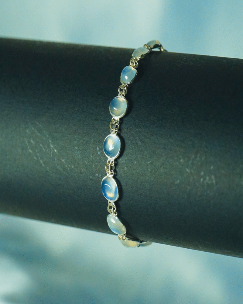 Ladies 925 Silver Moonstone Bracelet (LS-S-MOS-BRLT-013) - Image 2